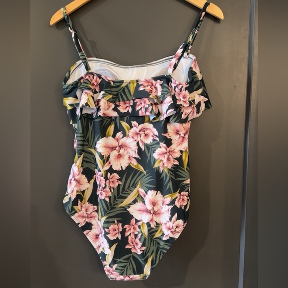Target Brand New Kona Sol Floral Bathing Suit Swimsuit - Picture 3 of 7